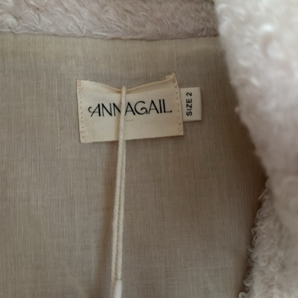 Tashi Coat by Annagail - Picture 6 of 9